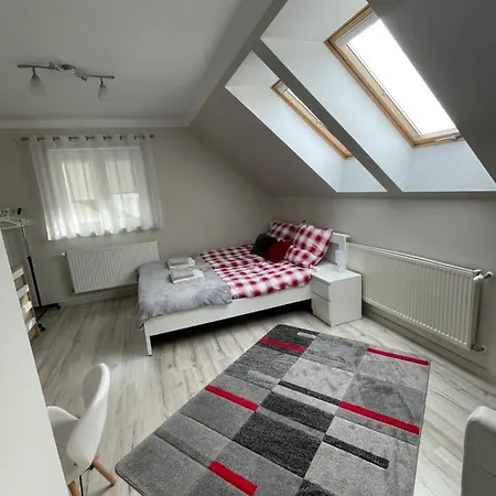 Mieszkanie Πανσιόν 3*