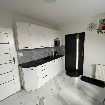 Mieszkanie Πανσιόν Giżycko