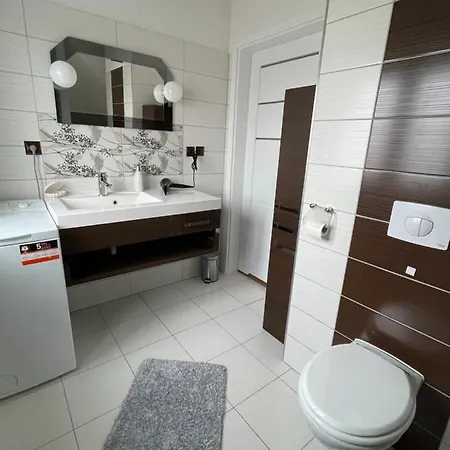 Mieszkanie Πανσιόν Giżycko